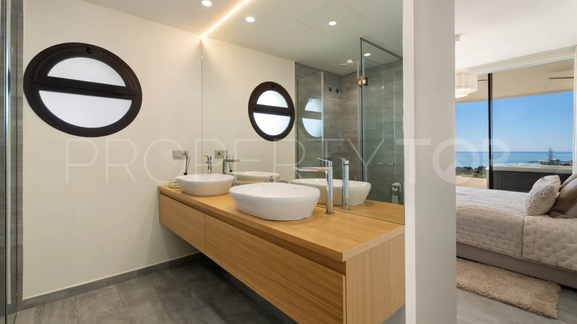Se vende apartamento en El Higueron de 3 dormitorios