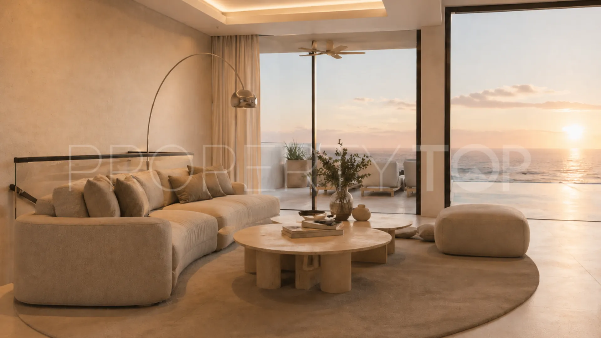 Villa a la venta en Benalmadena de 6 dormitorios