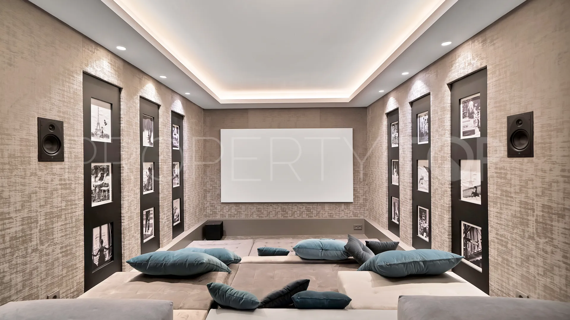 Comprar villa en Nueva Andalucia de 5 dormitorios