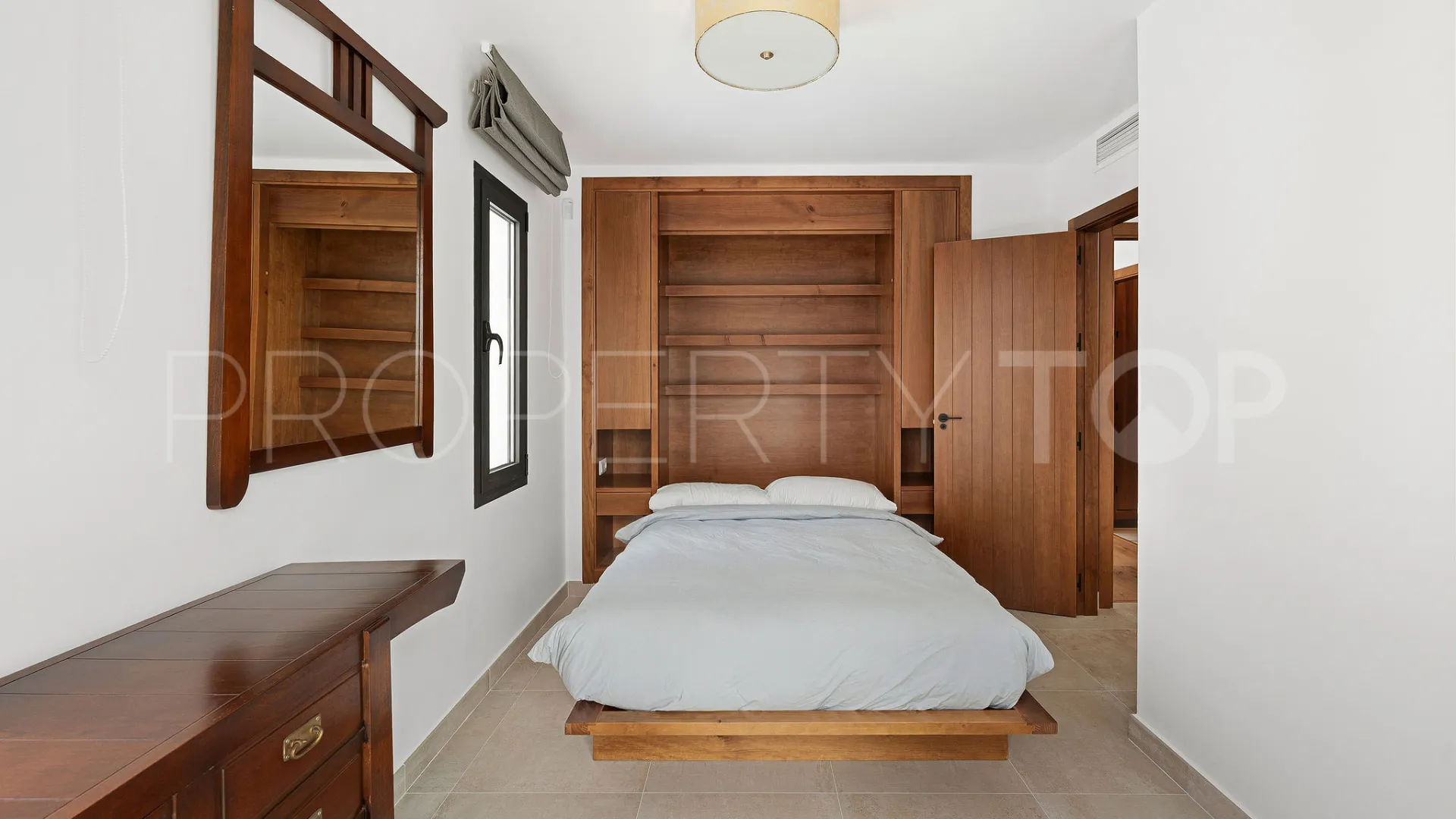 For sale Elviria 4 bedrooms villa