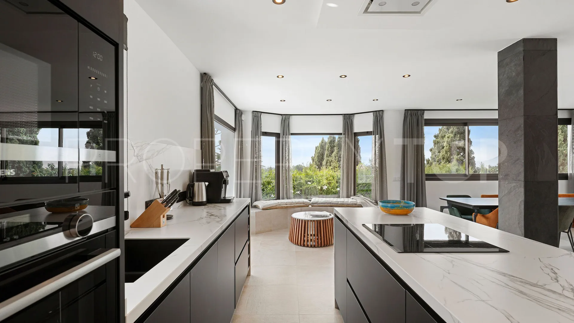 For sale Elviria 4 bedrooms villa