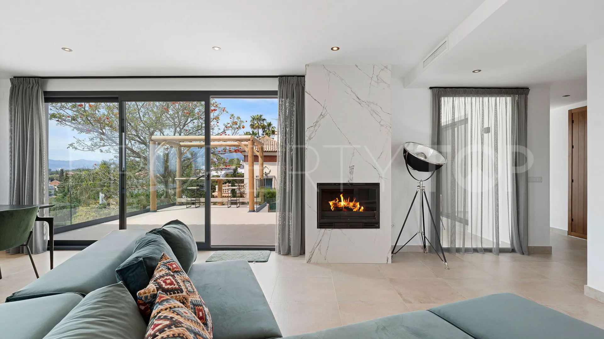 For sale Elviria 4 bedrooms villa