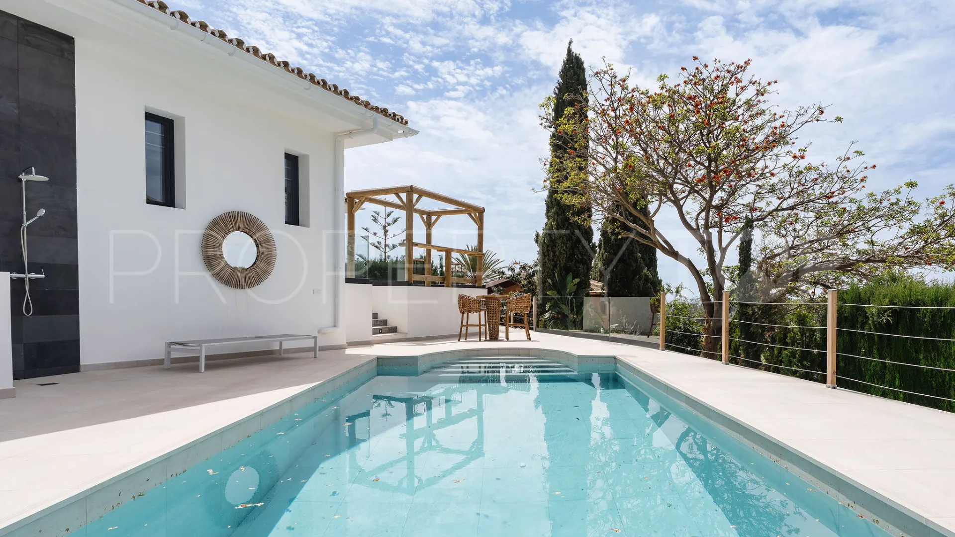For sale Elviria 4 bedrooms villa