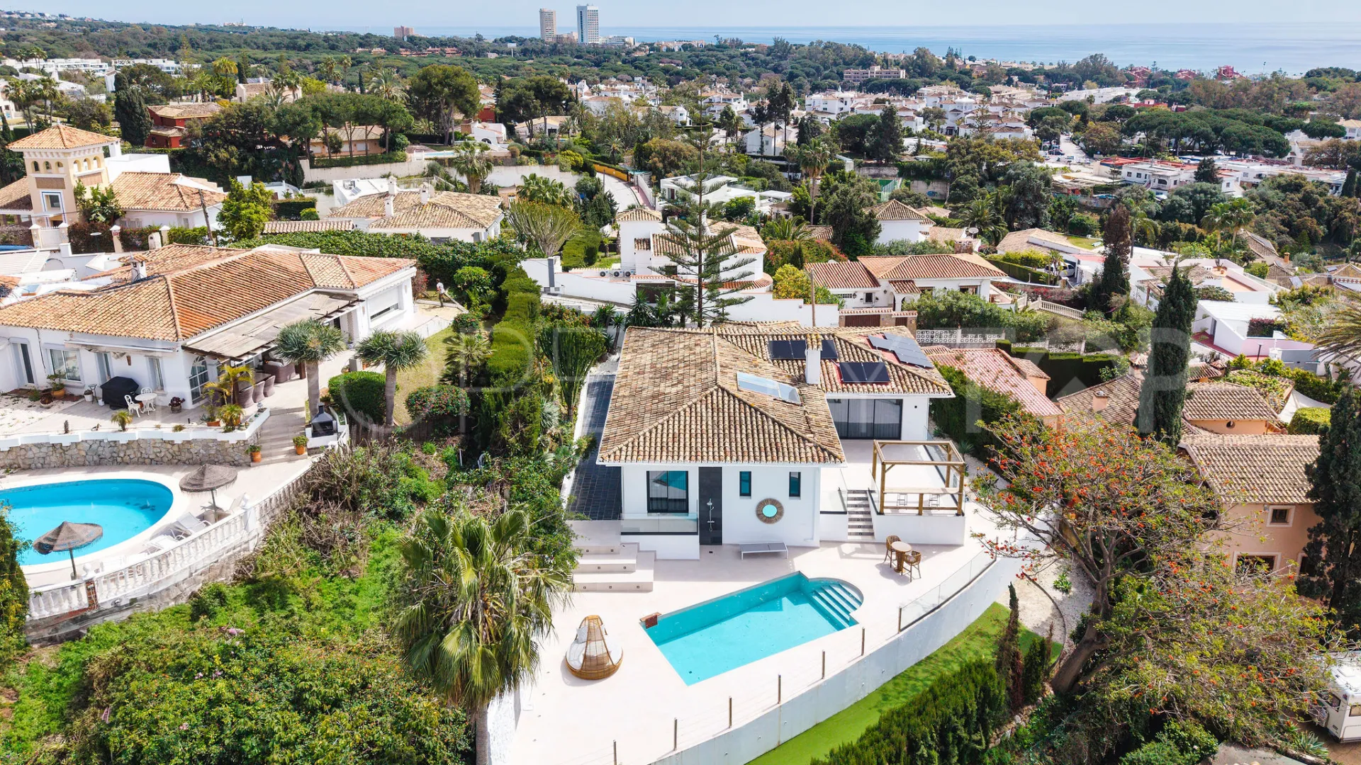 For sale Elviria 4 bedrooms villa