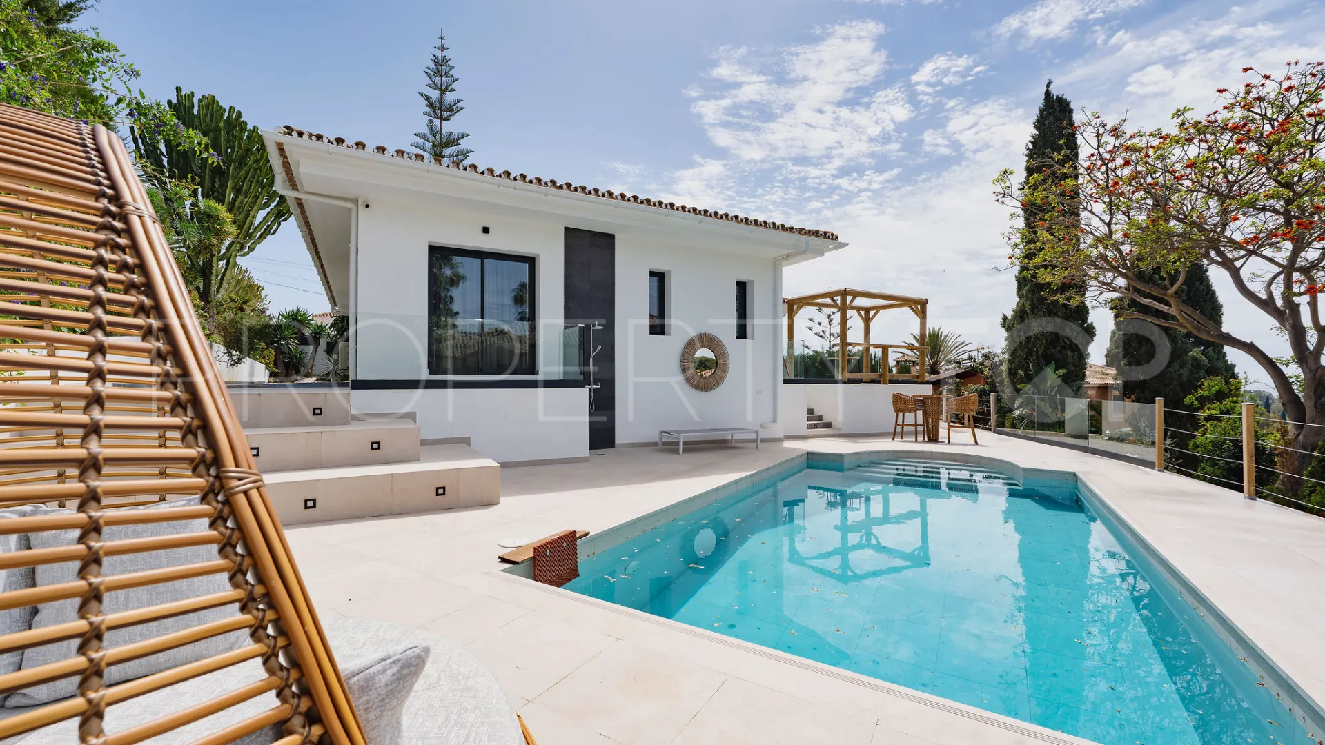 For sale Elviria 4 bedrooms villa