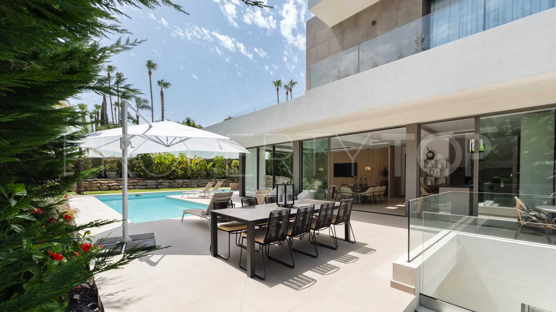 Villa en venta con 4 dormitorios en La Cerquilla