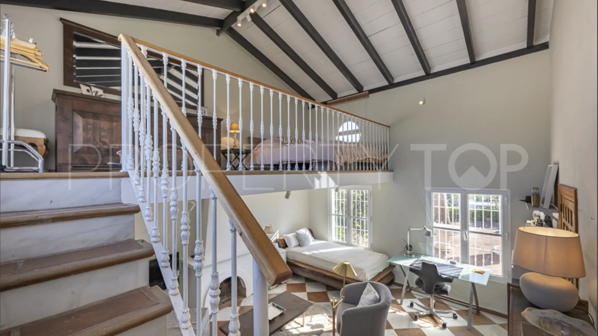 Villa en venta en Guadalmina Alta