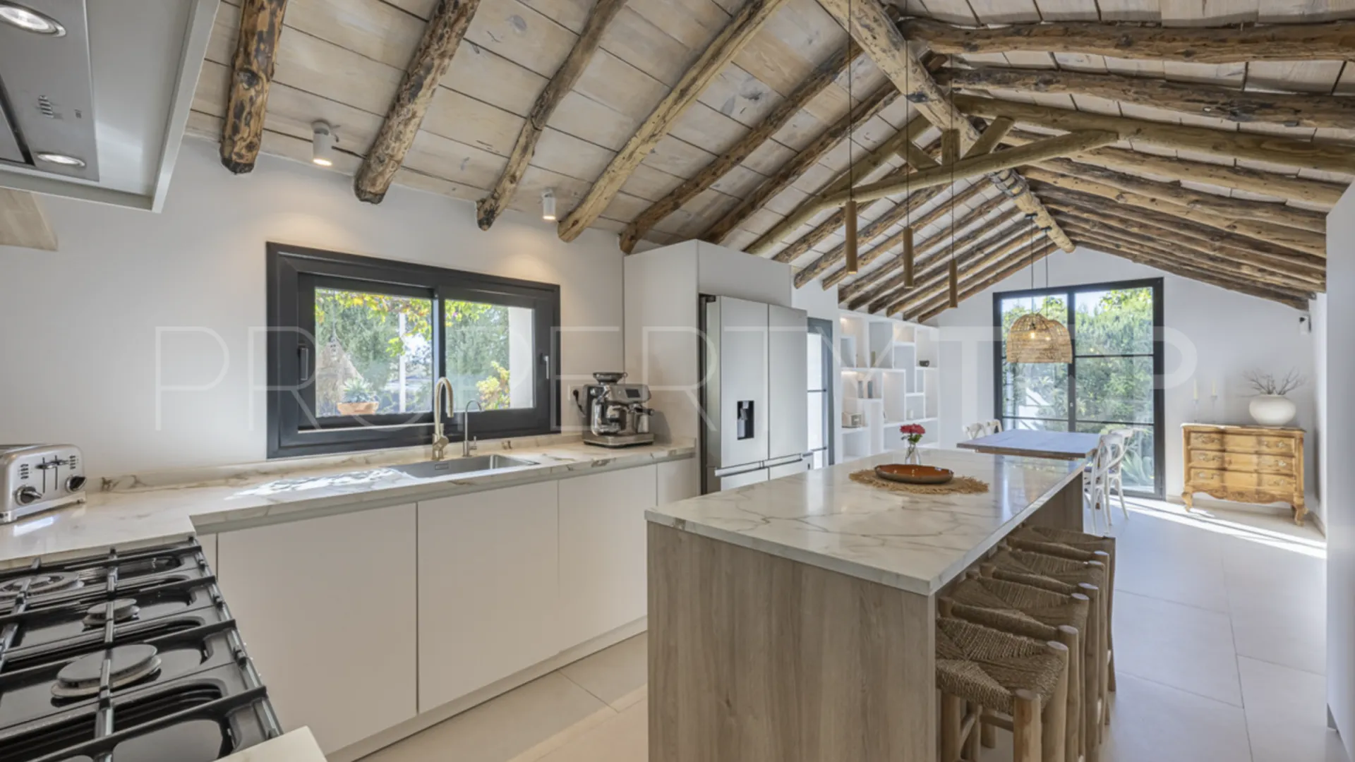 Villa en venta en Guadalmina Alta