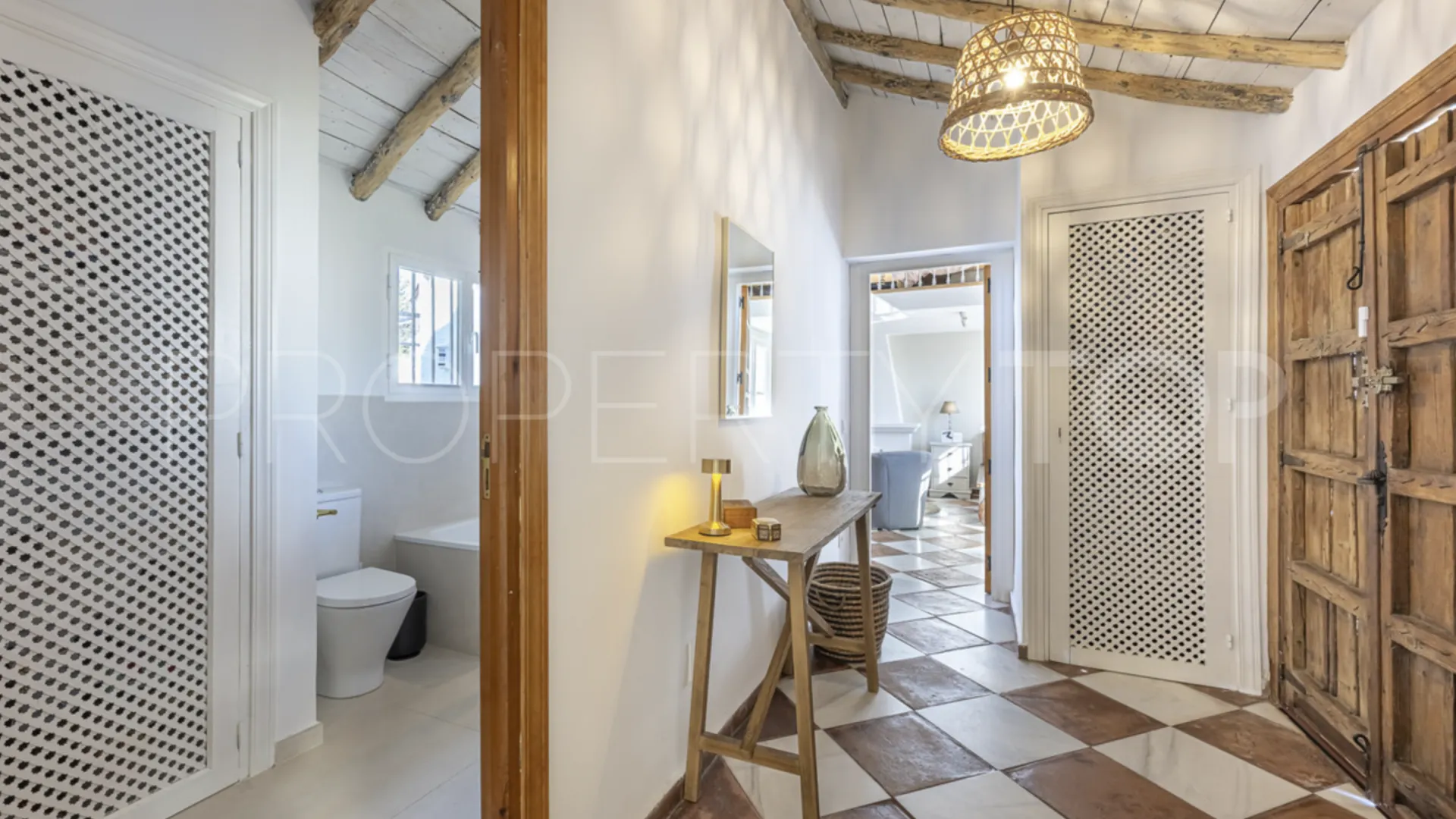 Villa en venta en Guadalmina Alta