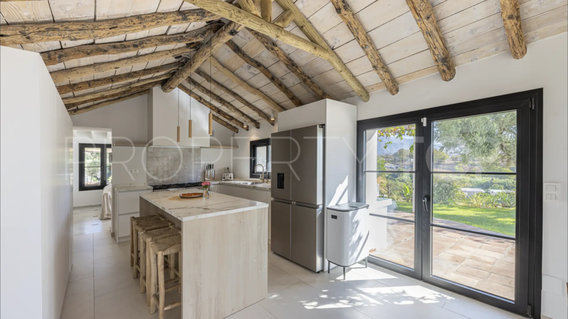 Villa en venta en Guadalmina Alta
