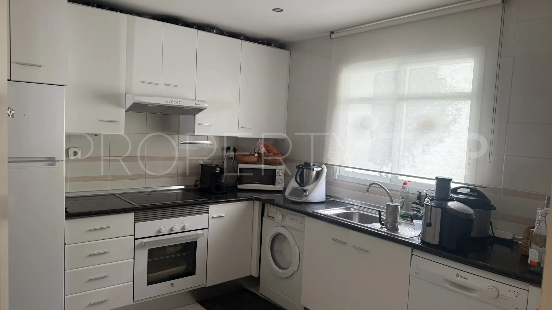 For sale duplex penthouse in Aloha Gardens