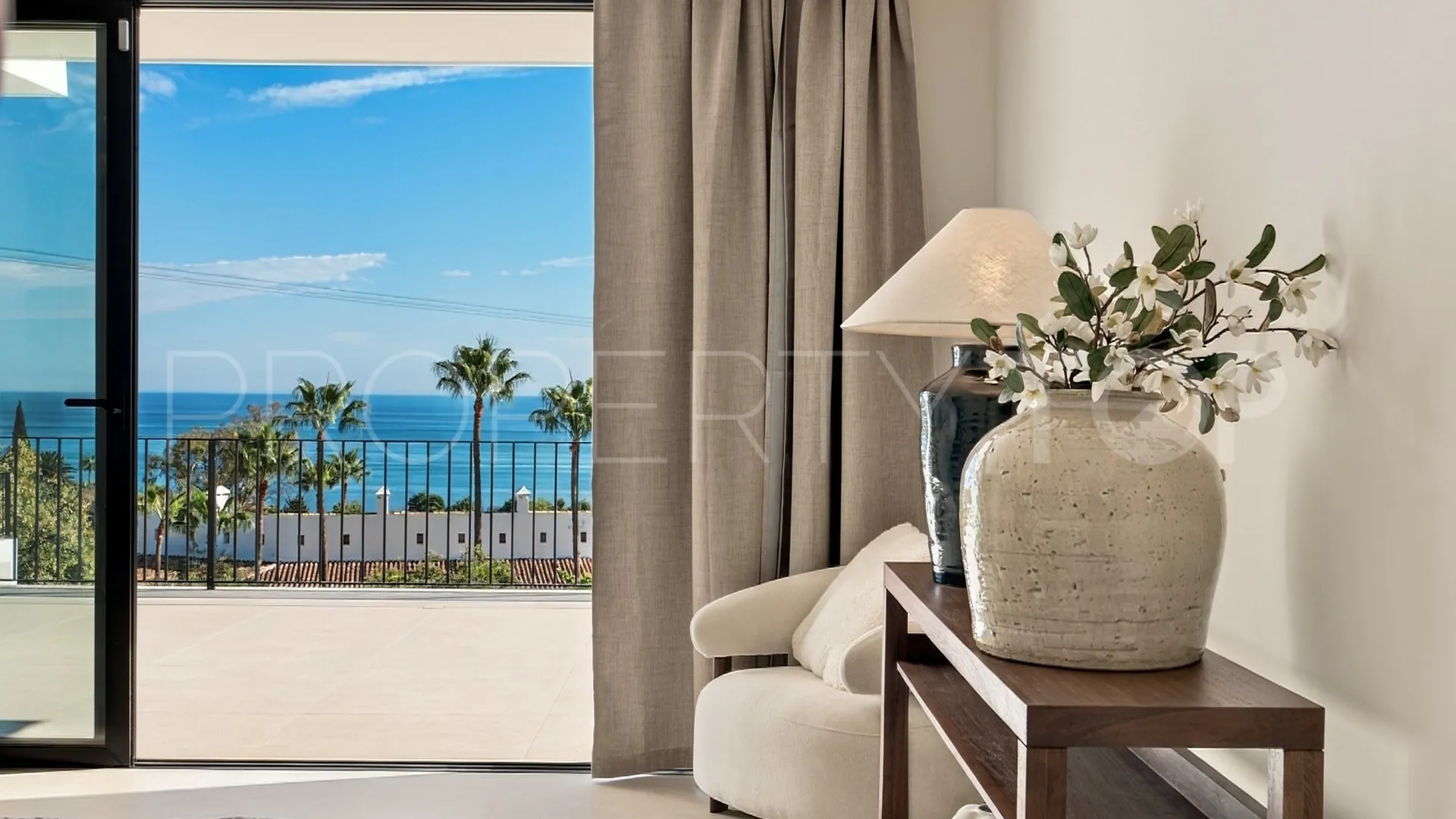Se vende villa con 6 dormitorios en La Capellania