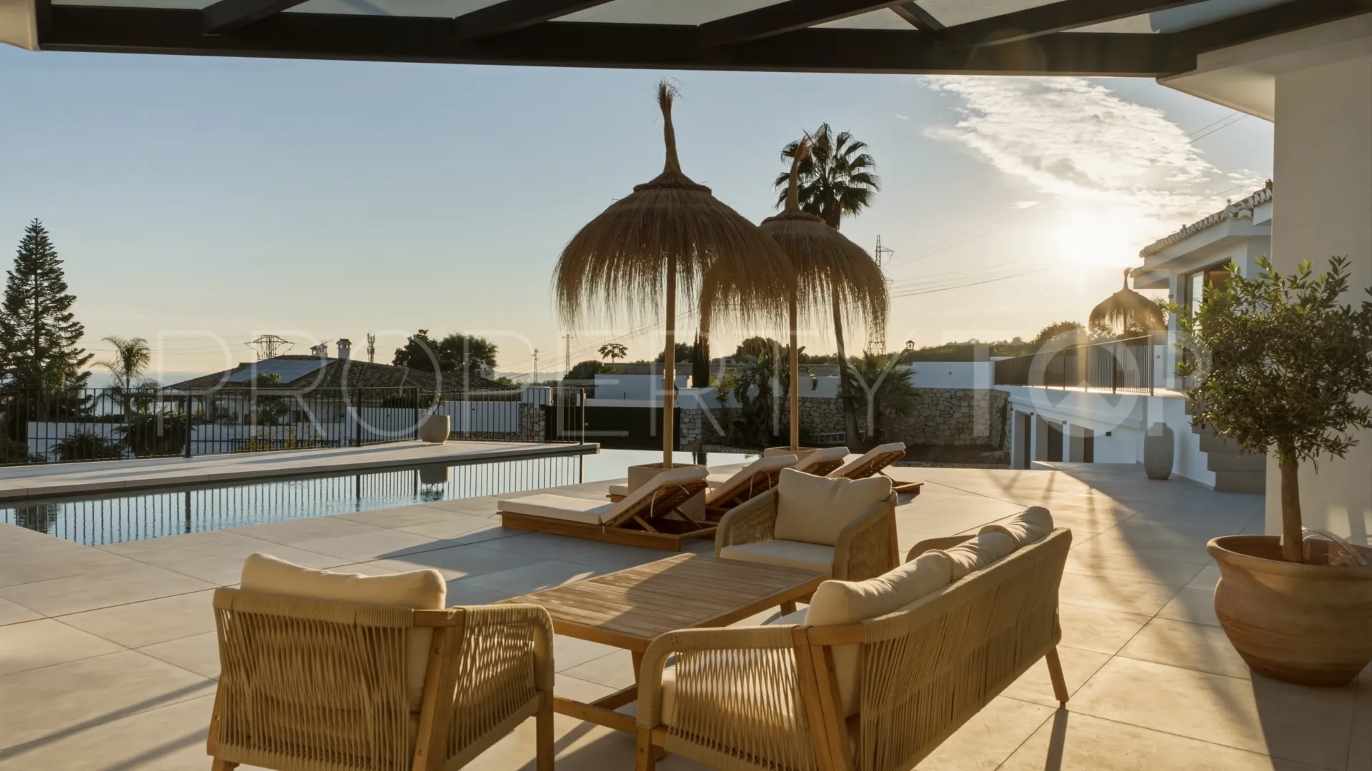 Se vende villa con 6 dormitorios en La Capellania