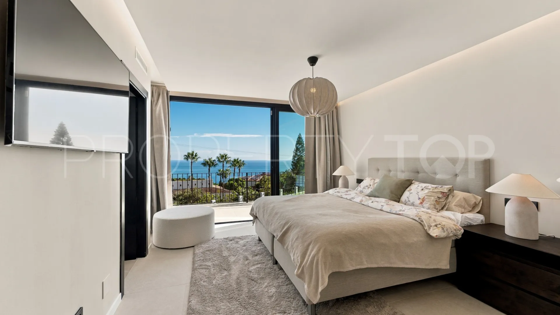 Se vende villa con 6 dormitorios en La Capellania