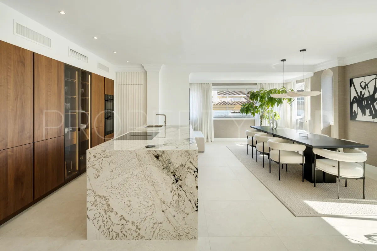 For sale Costa Nagüeles II 5 bedrooms duplex penthouse