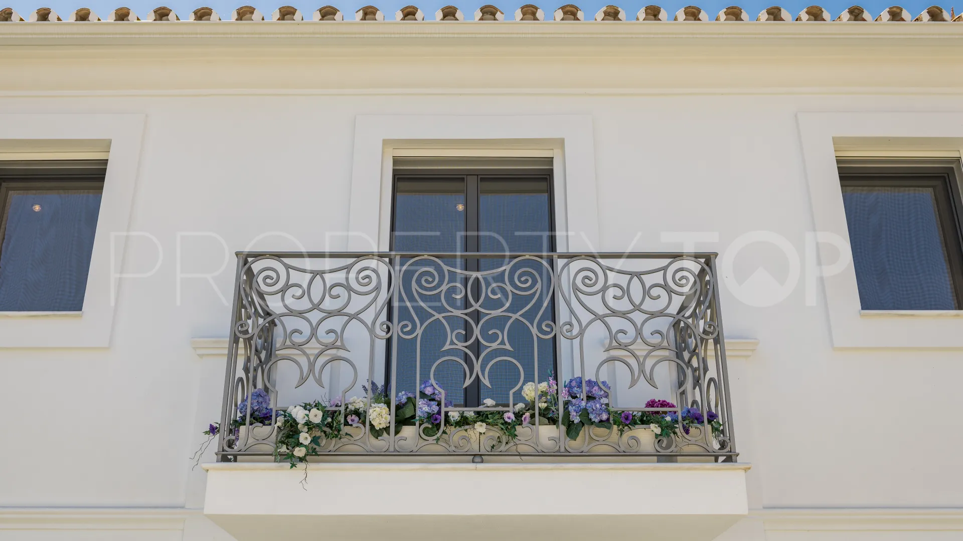 For sale villa in La Cerquilla with 6 bedrooms