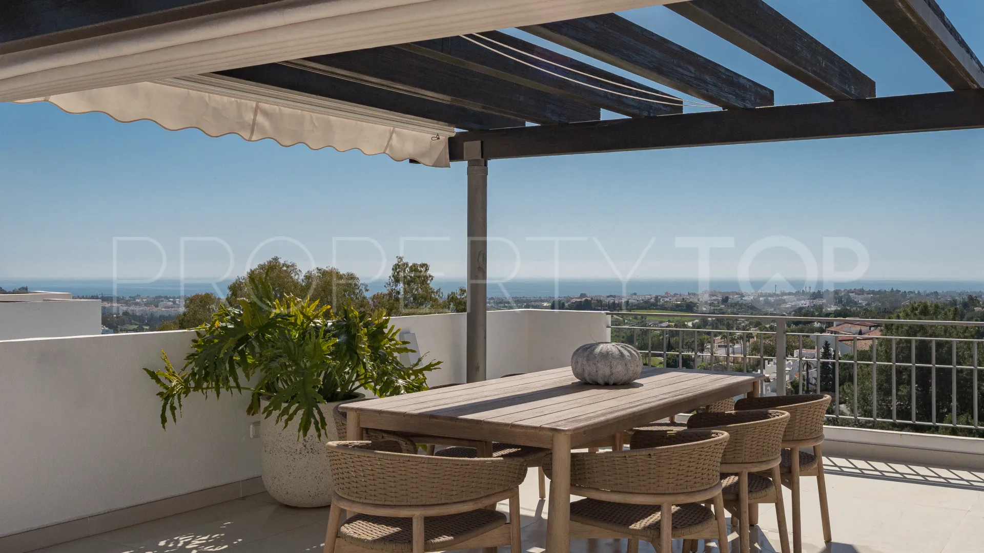 For sale duplex penthouse with 3 bedrooms in La Quinta