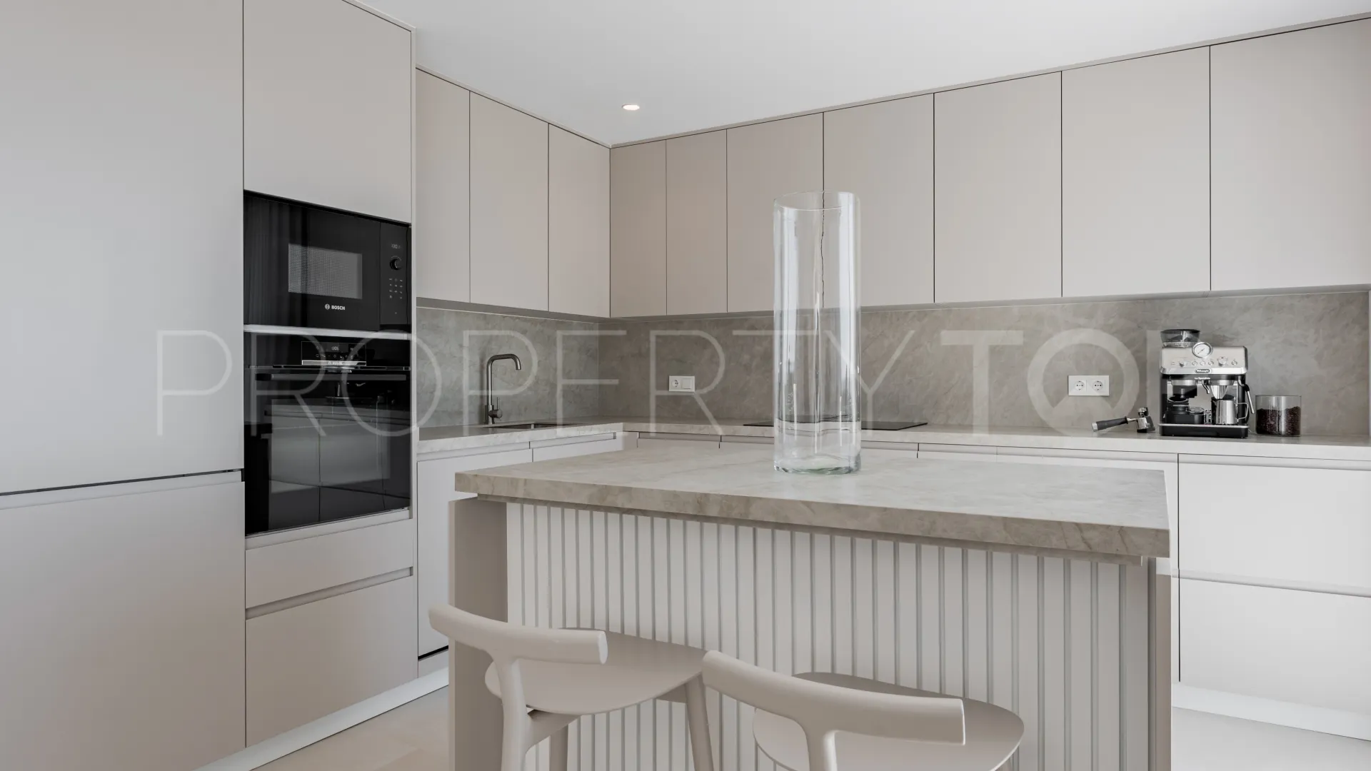 For sale duplex penthouse with 3 bedrooms in La Quinta