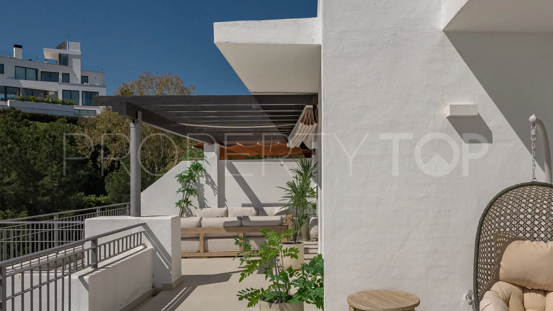 For sale duplex penthouse with 3 bedrooms in La Quinta