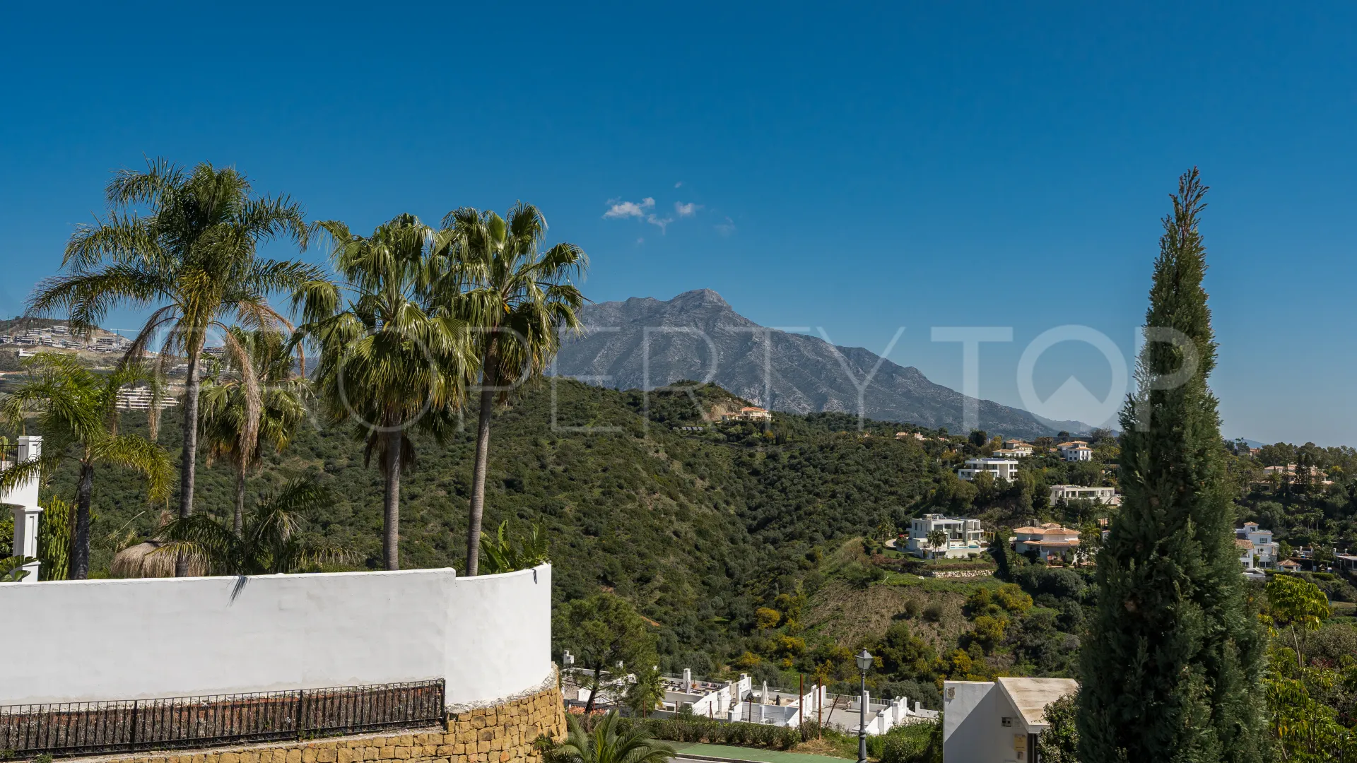 For sale duplex penthouse with 3 bedrooms in La Quinta