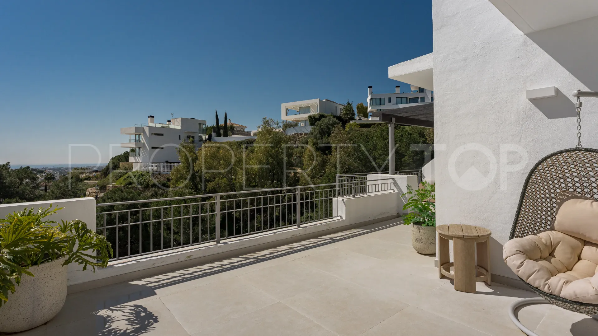 For sale duplex penthouse with 3 bedrooms in La Quinta