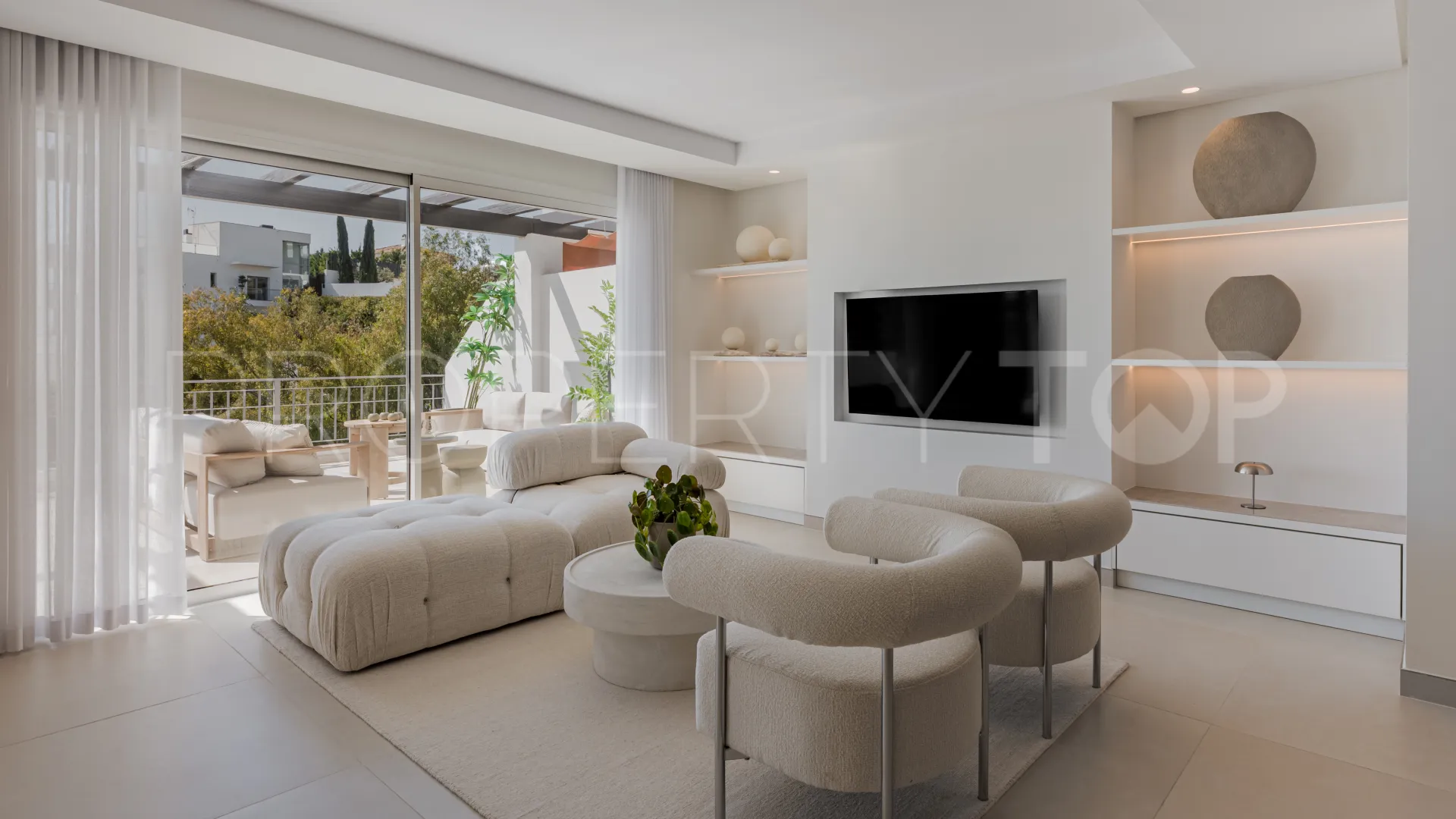 For sale duplex penthouse with 3 bedrooms in La Quinta
