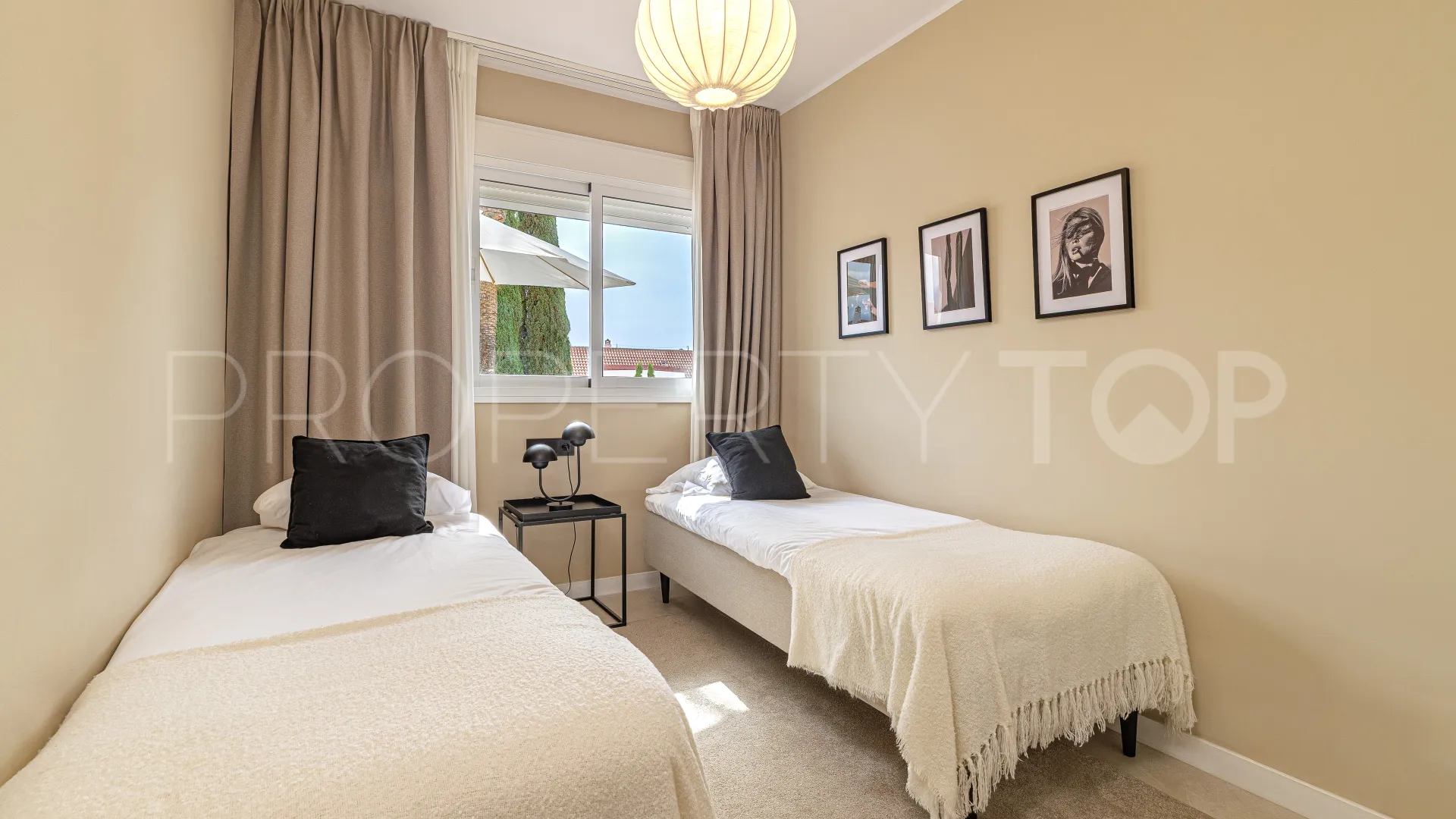 Se vende apartamento en Jardines de Andalucia