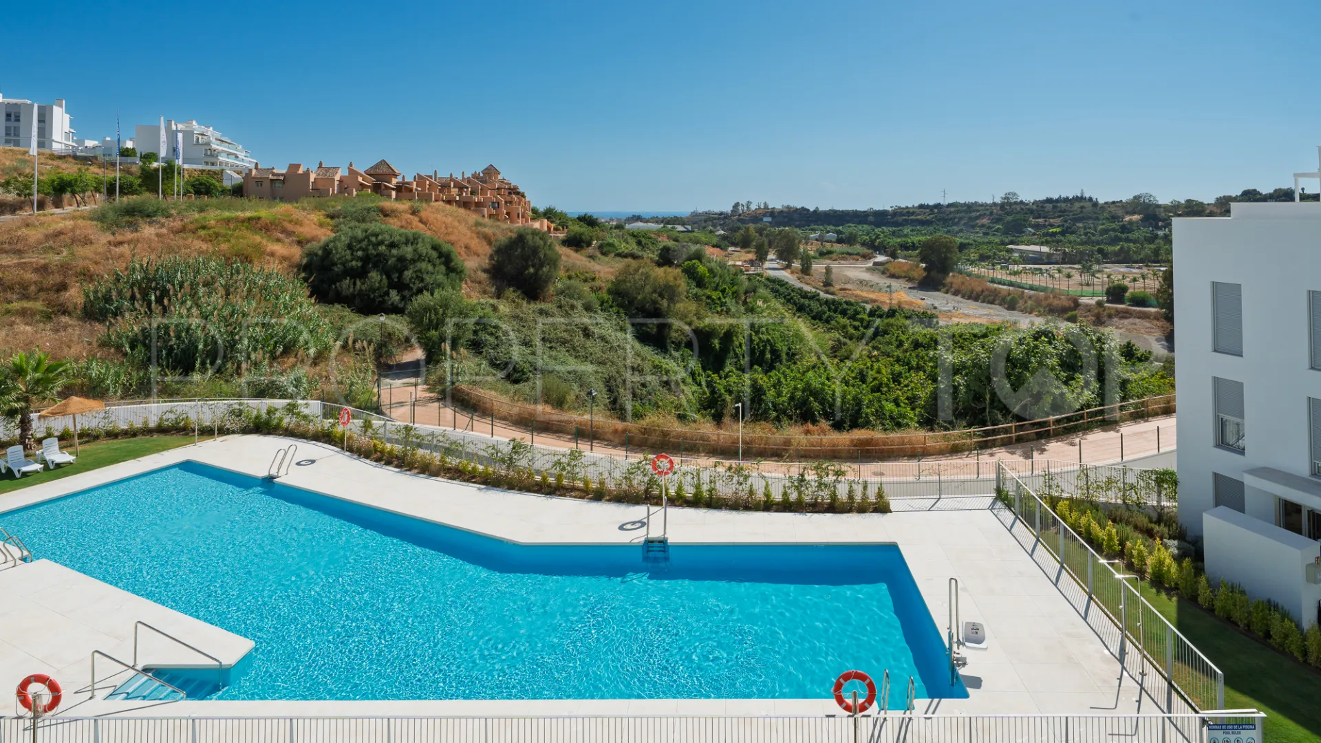 Estepona apartment for sale