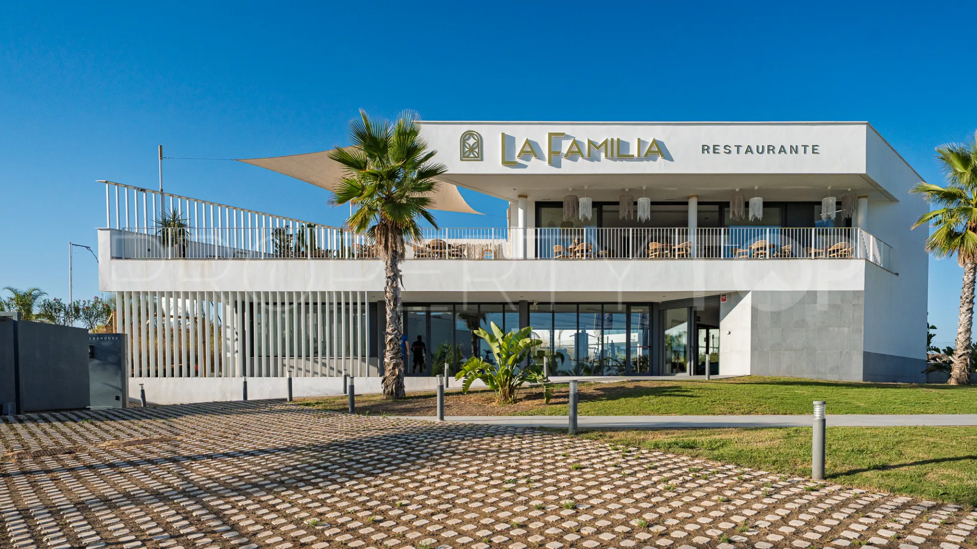 Estepona apartment for sale