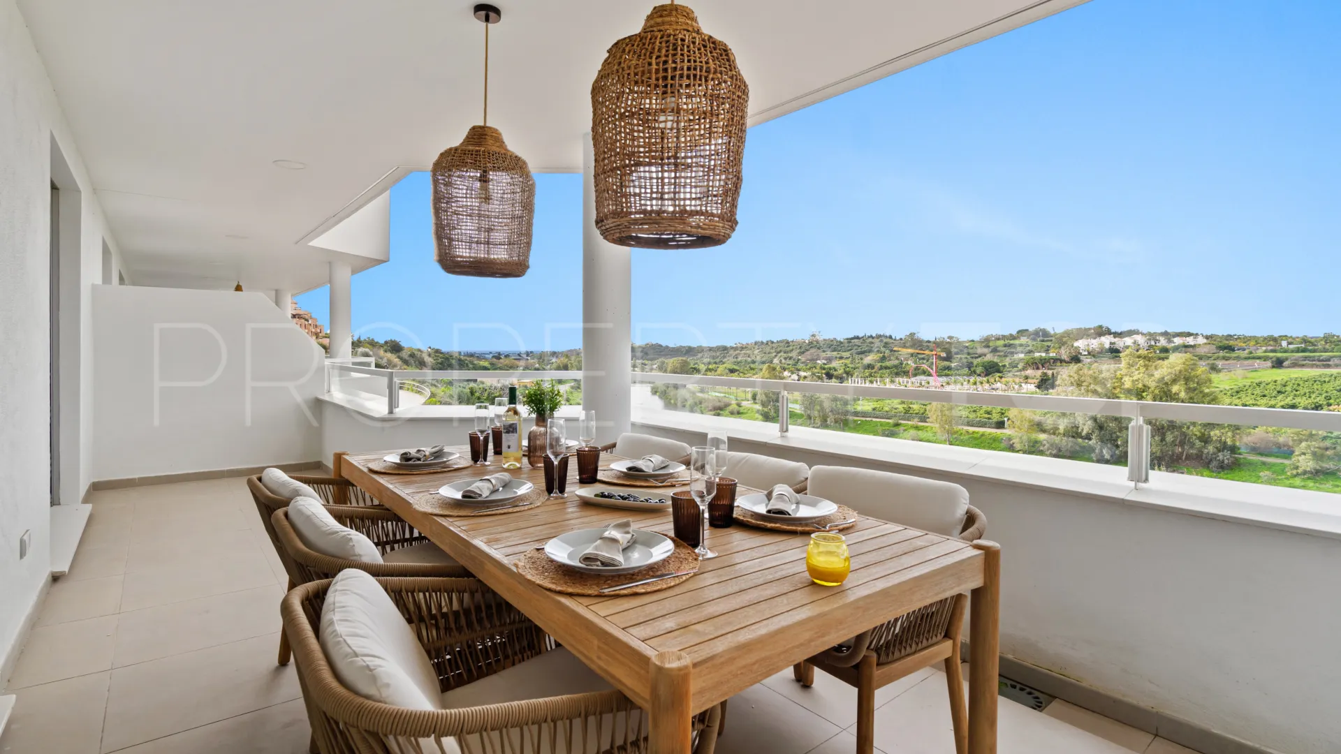 Estepona apartment for sale