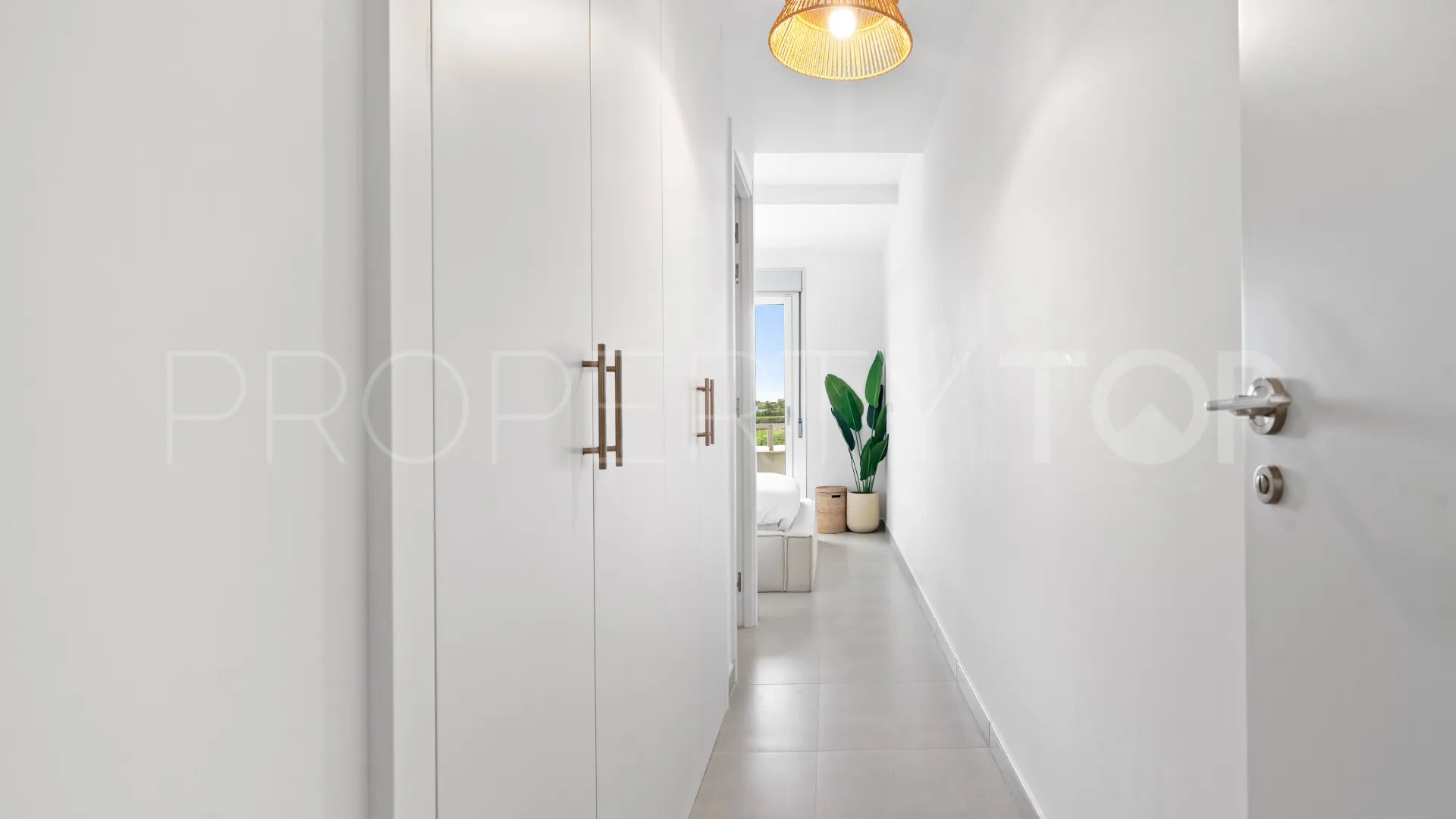Estepona apartment for sale