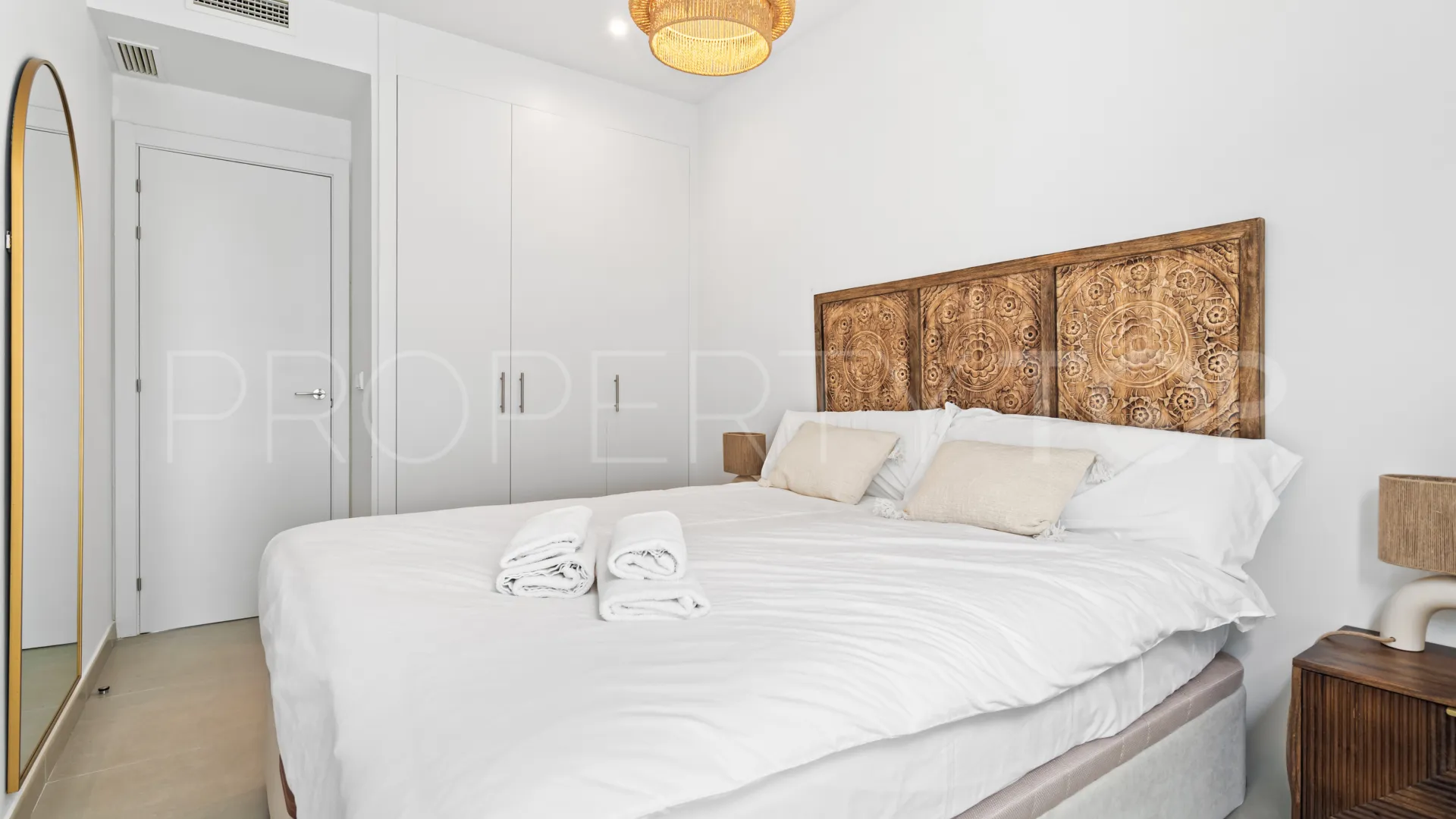 Estepona apartment for sale