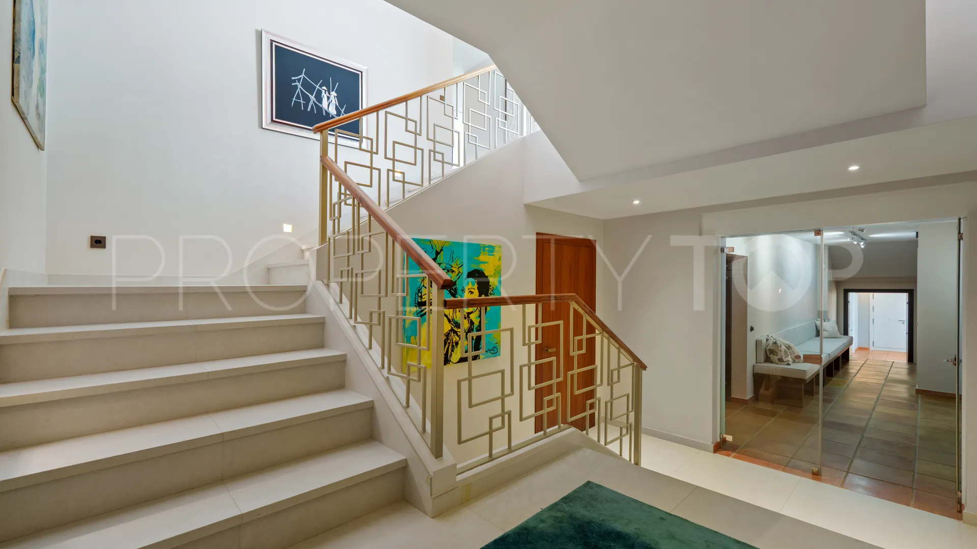 For sale villa with 9 bedrooms in Benahavis