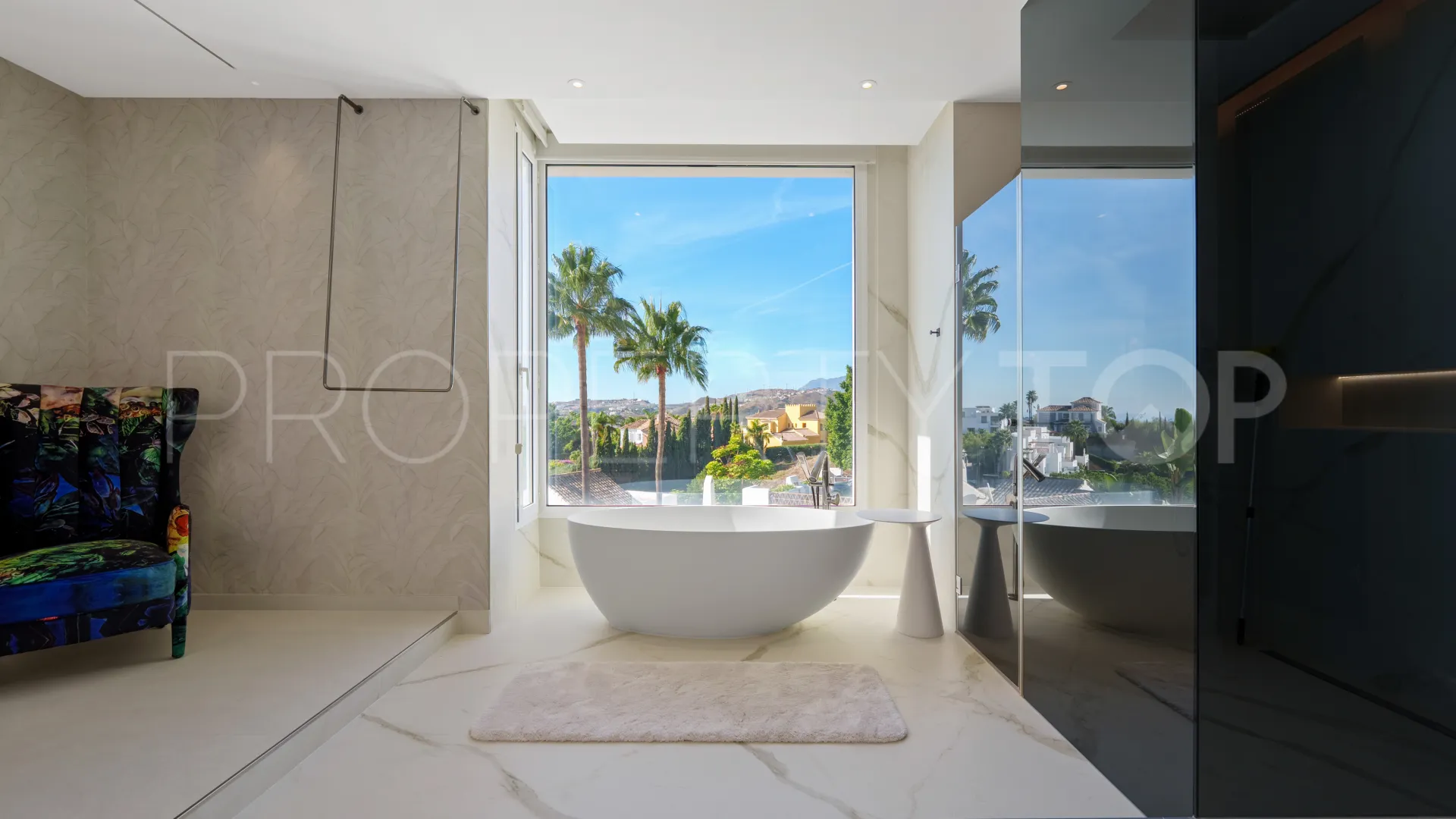 For sale villa with 9 bedrooms in Benahavis