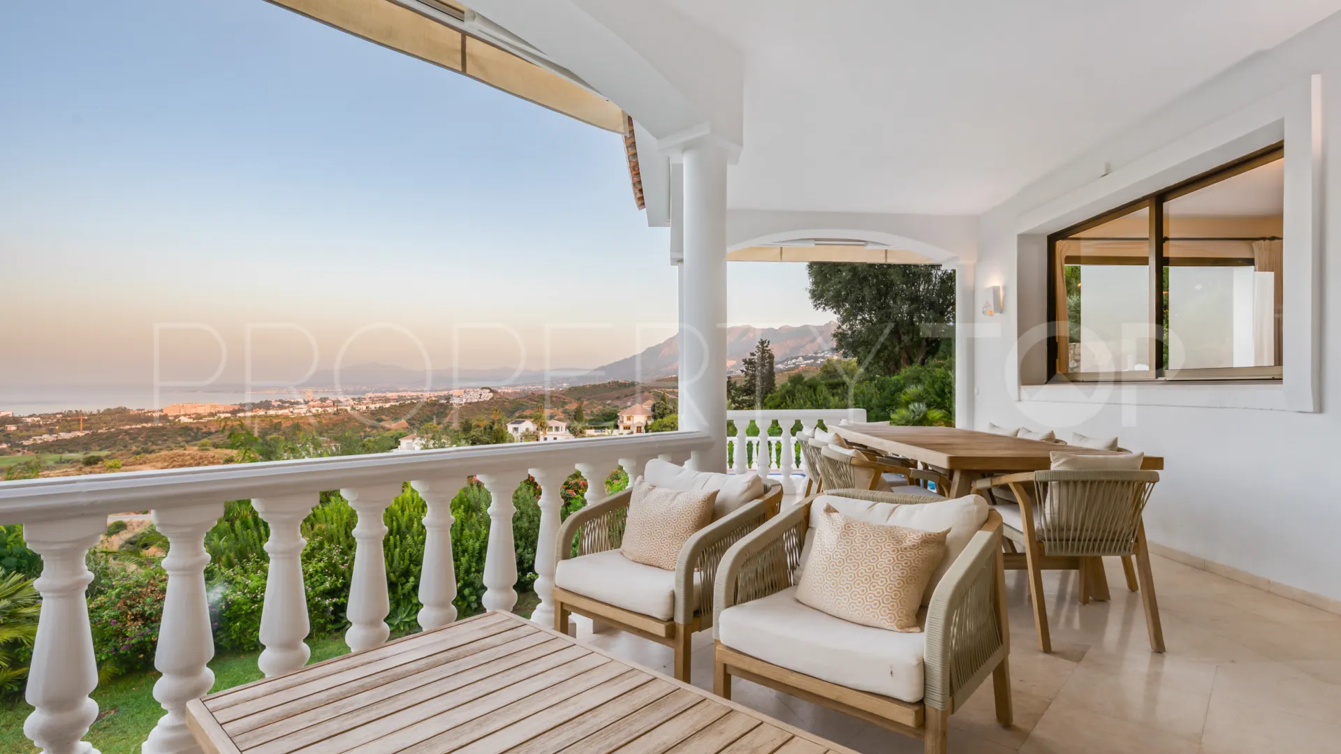 Villa en venta en El Rosario con 5 dormitorios