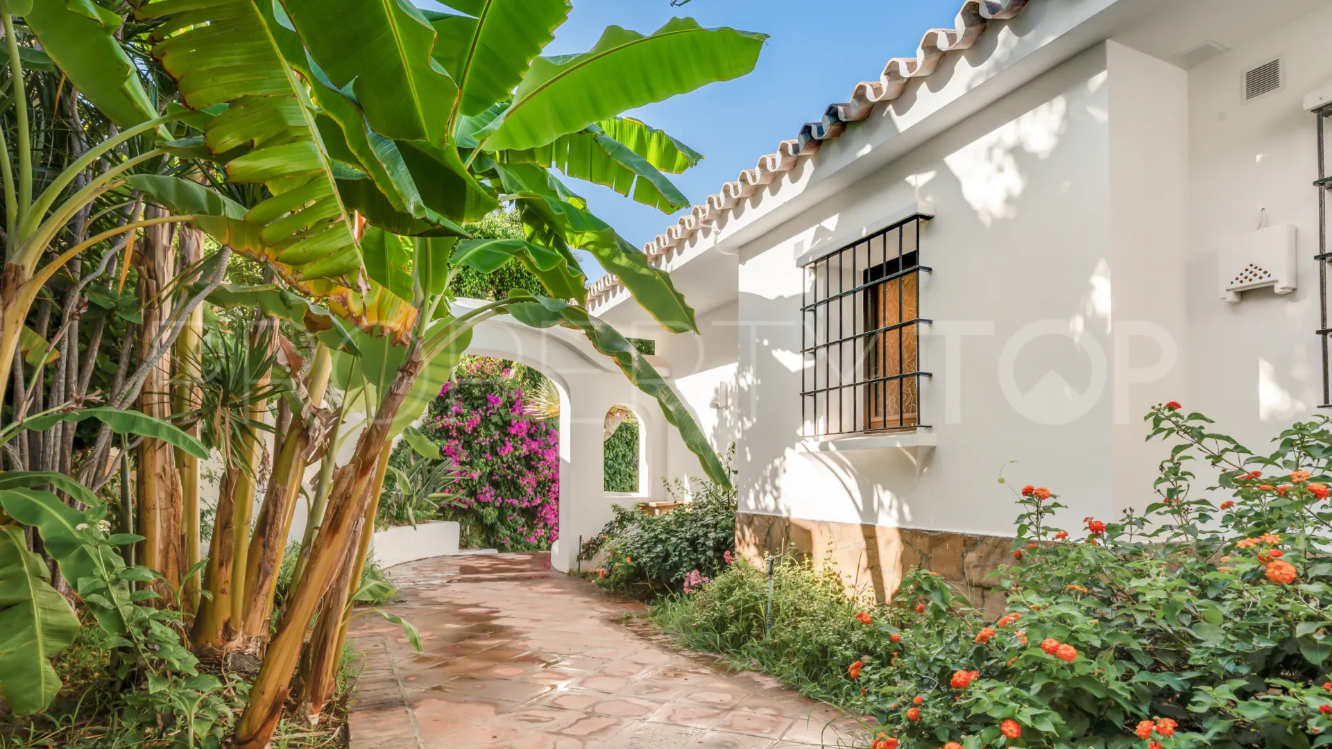 Villa en venta en El Rosario con 5 dormitorios