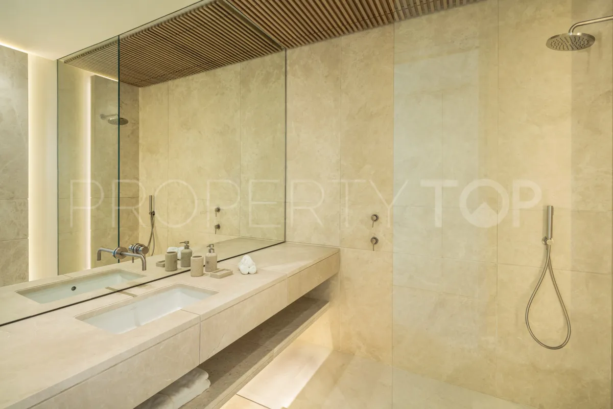 Comprar villa en Benahavis
