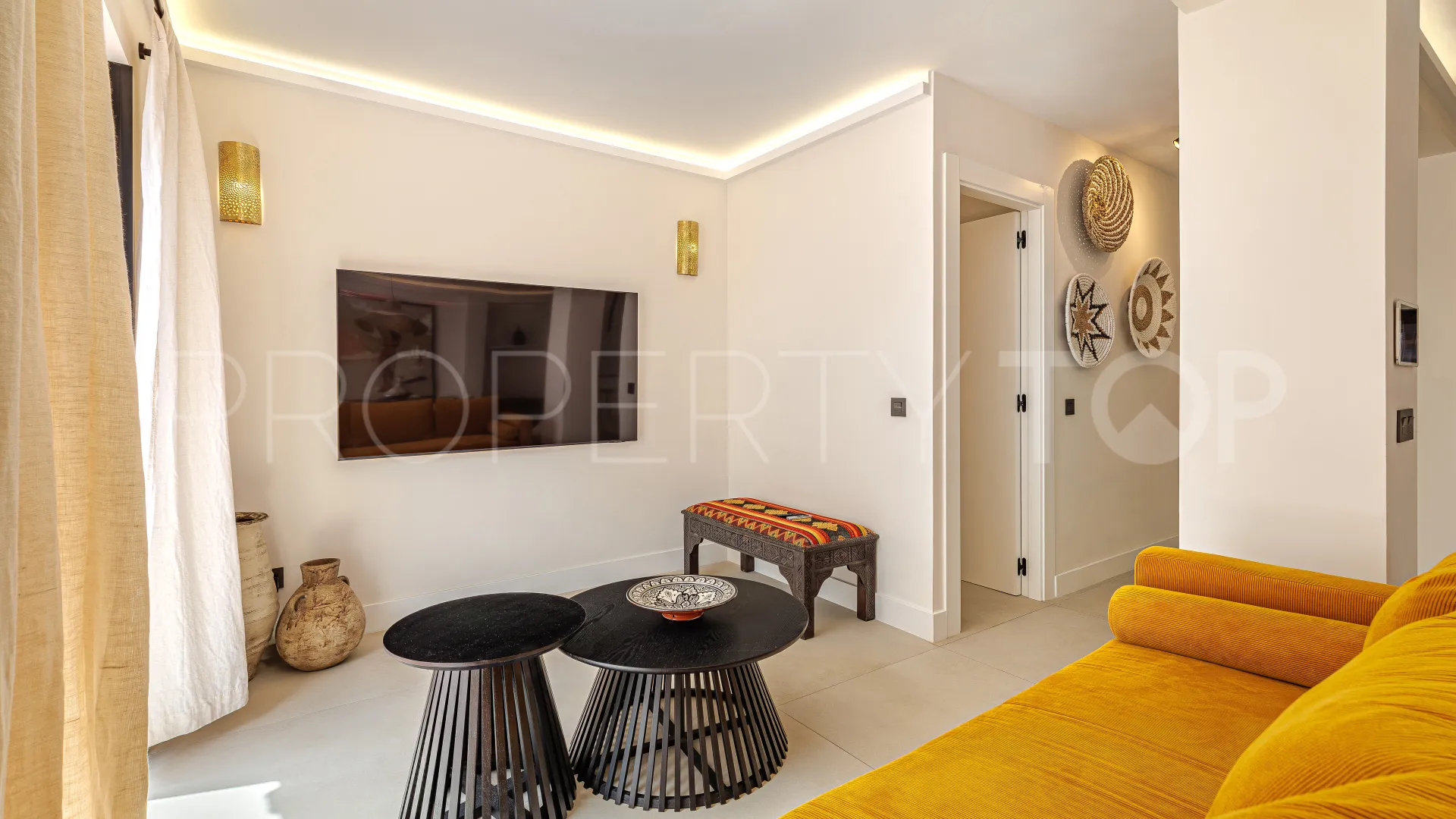 3 bedrooms apartment in Casco antiguo for sale