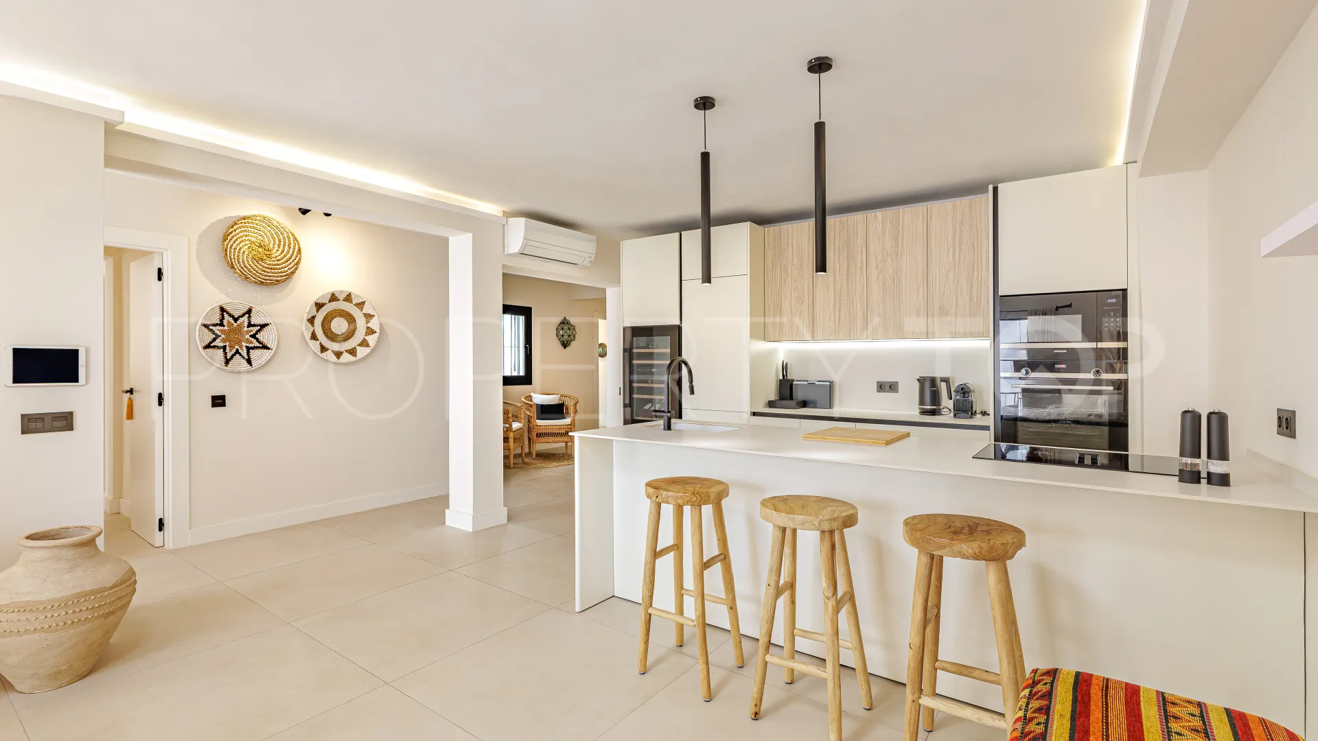 3 bedrooms apartment in Casco antiguo for sale