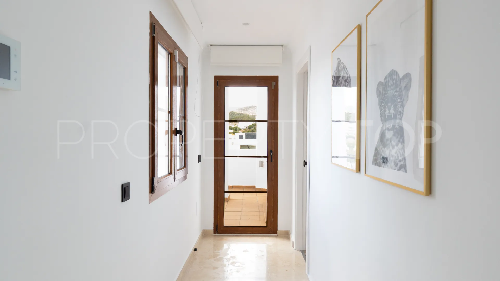 4 bedrooms villa for sale in Estepona