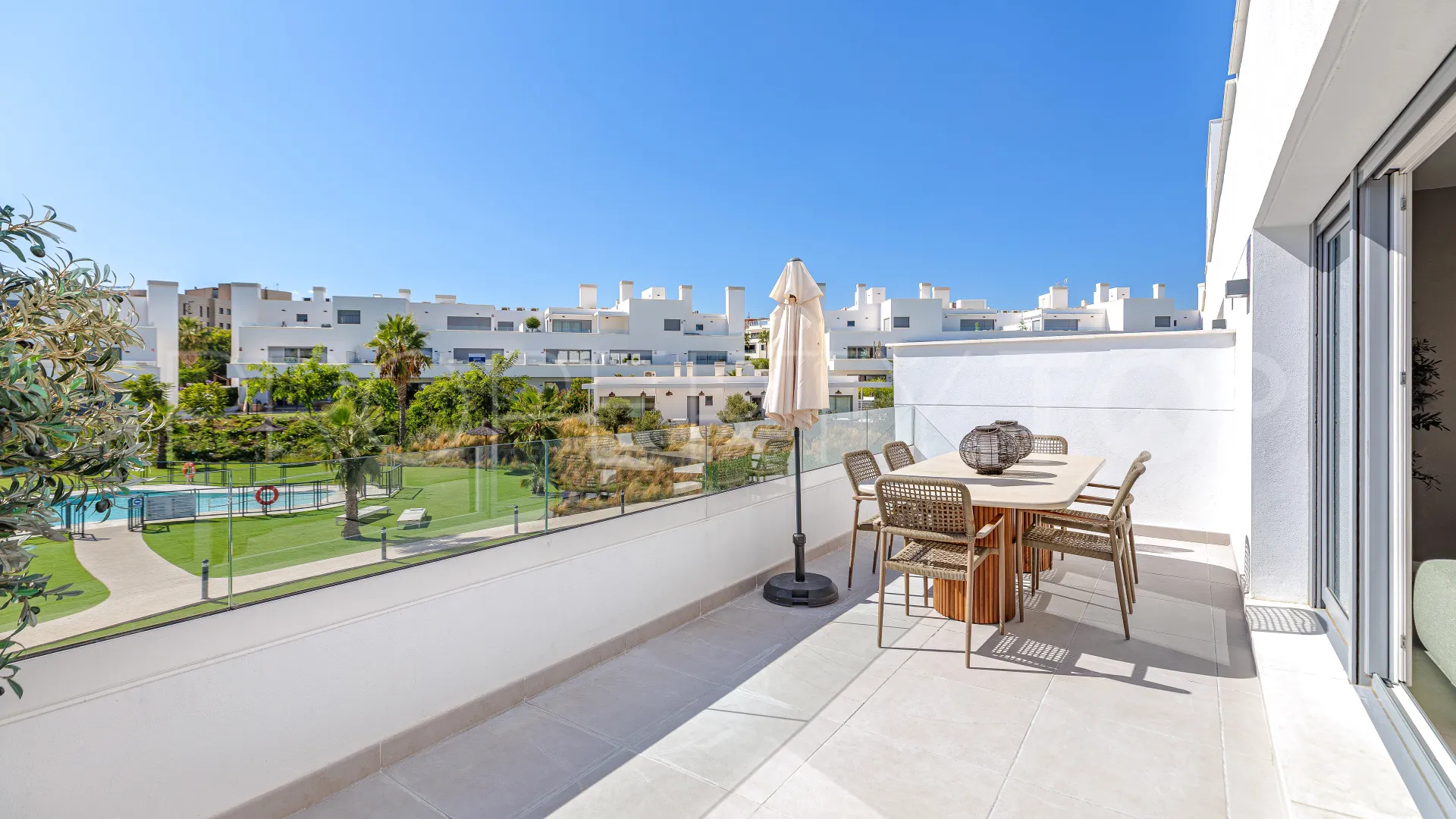 Apartment for sale in Estepona