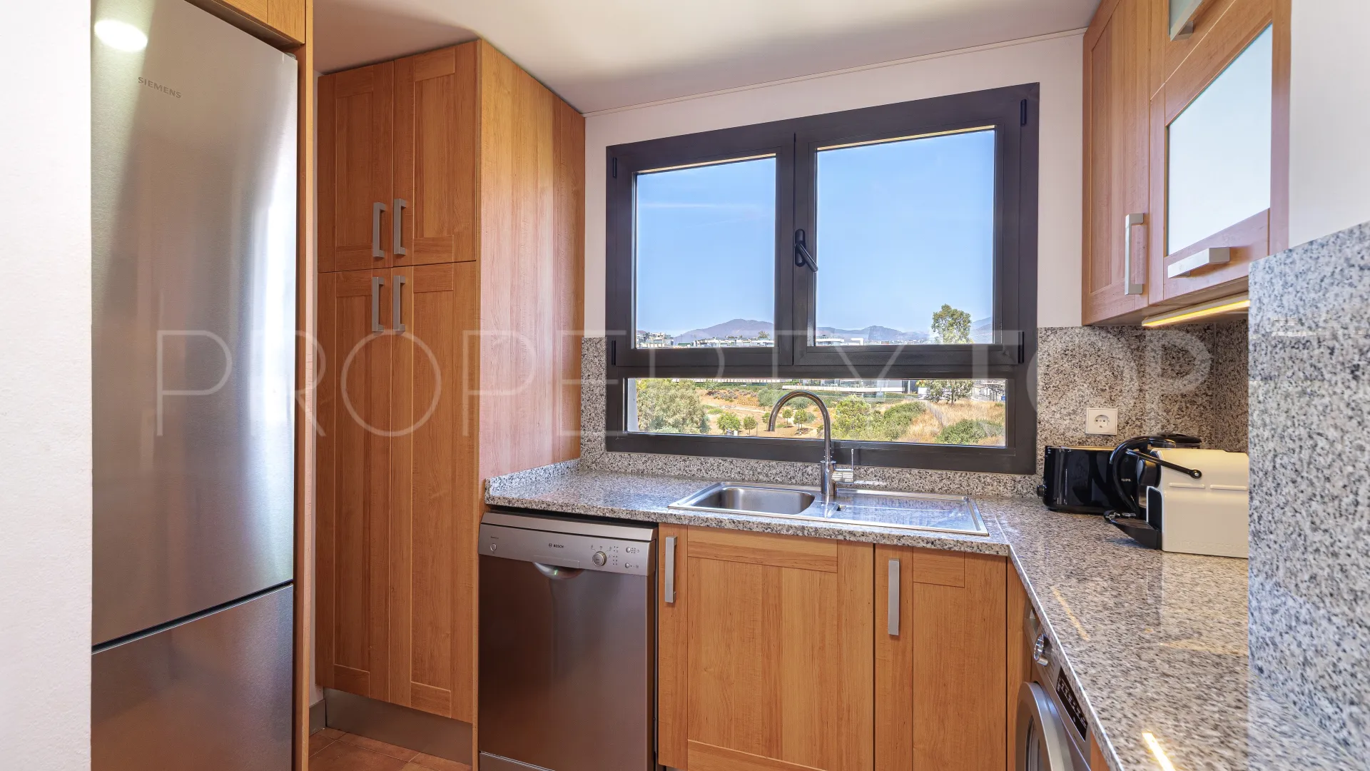 Atico duplex a la venta con 2 dormitorios en Estepona