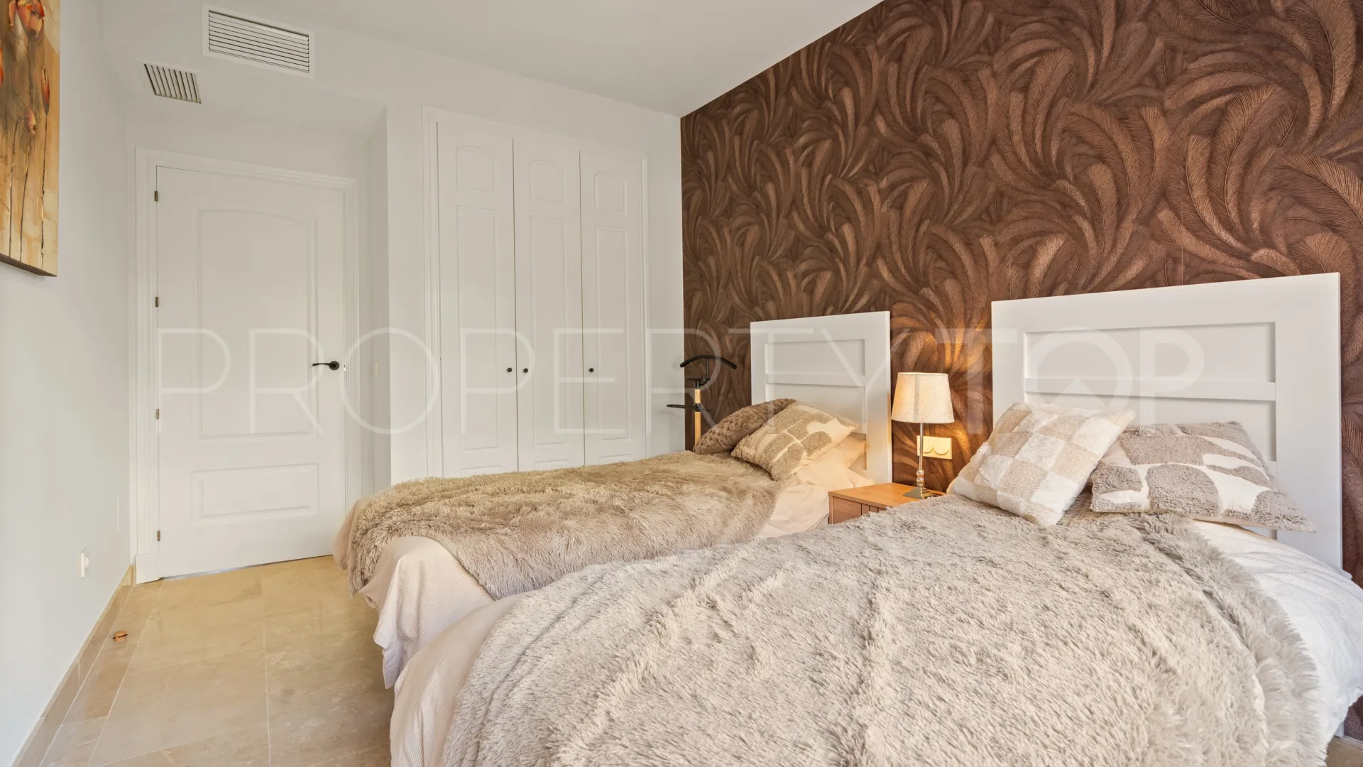 Apartamento en venta en Duquesa Village
