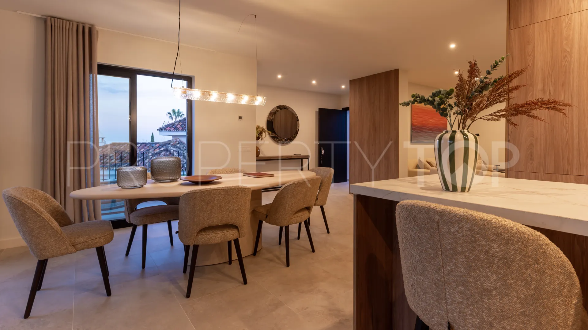 Los Naranjos Hill Club, villa con 4 dormitorios a la venta