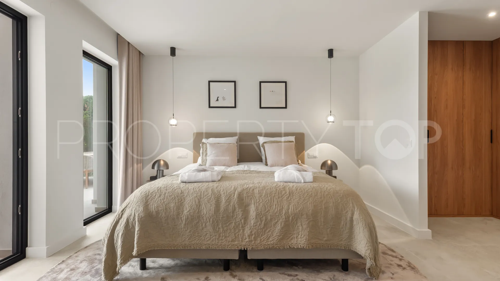 Los Naranjos Hill Club, villa con 4 dormitorios a la venta