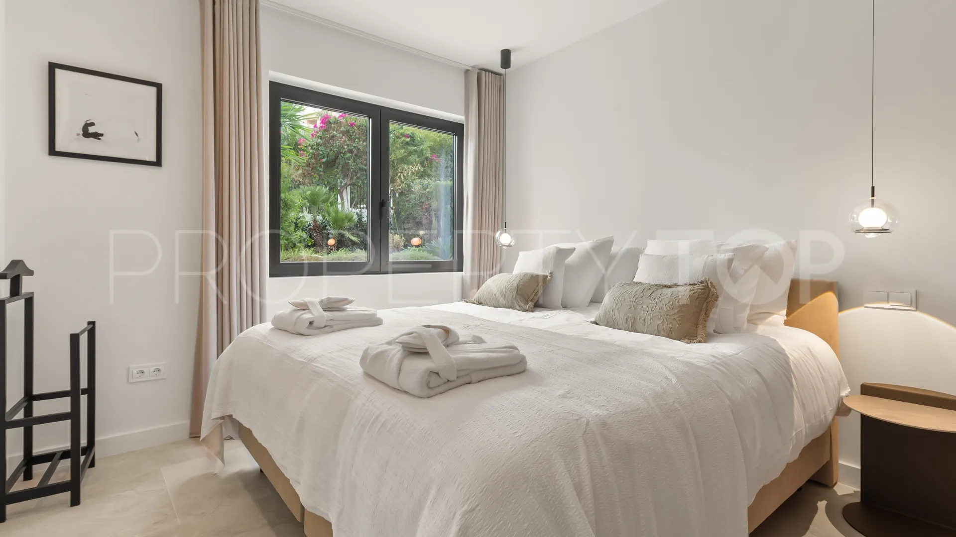 Los Naranjos Hill Club, villa con 4 dormitorios a la venta