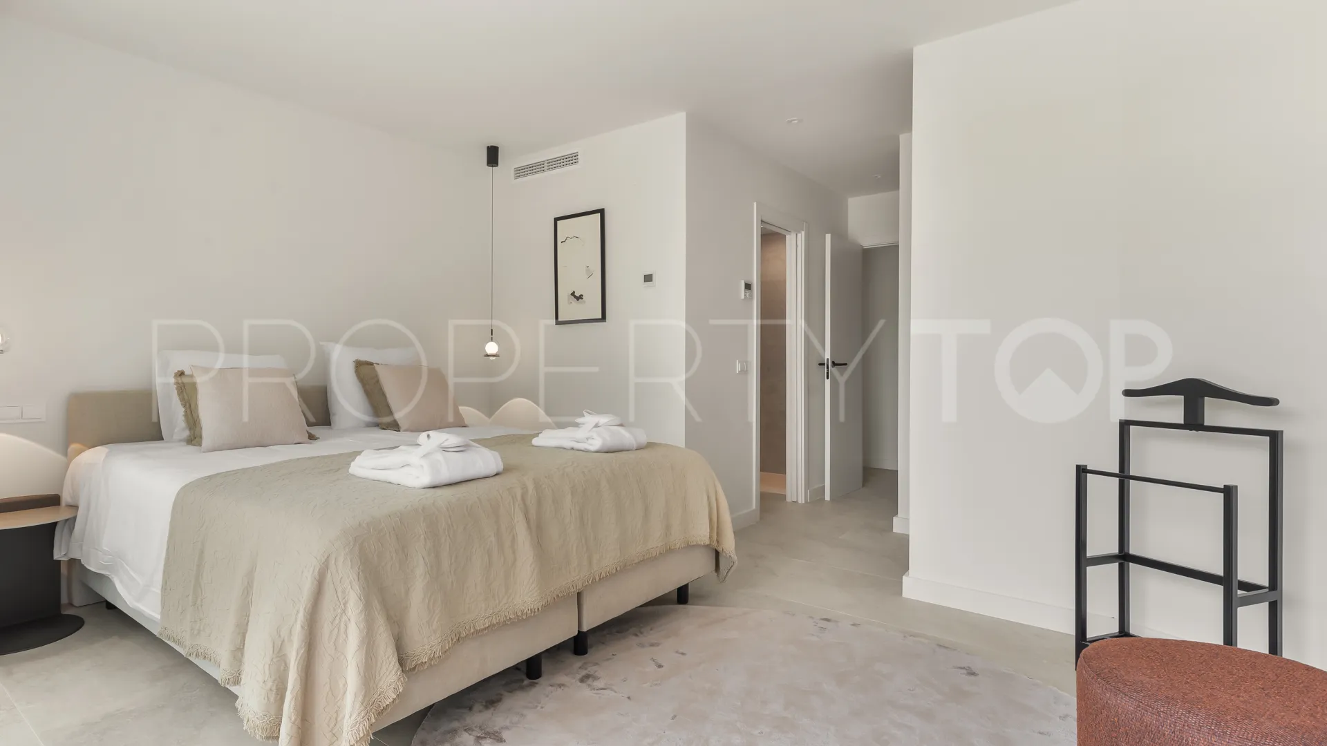 Los Naranjos Hill Club, villa con 4 dormitorios a la venta