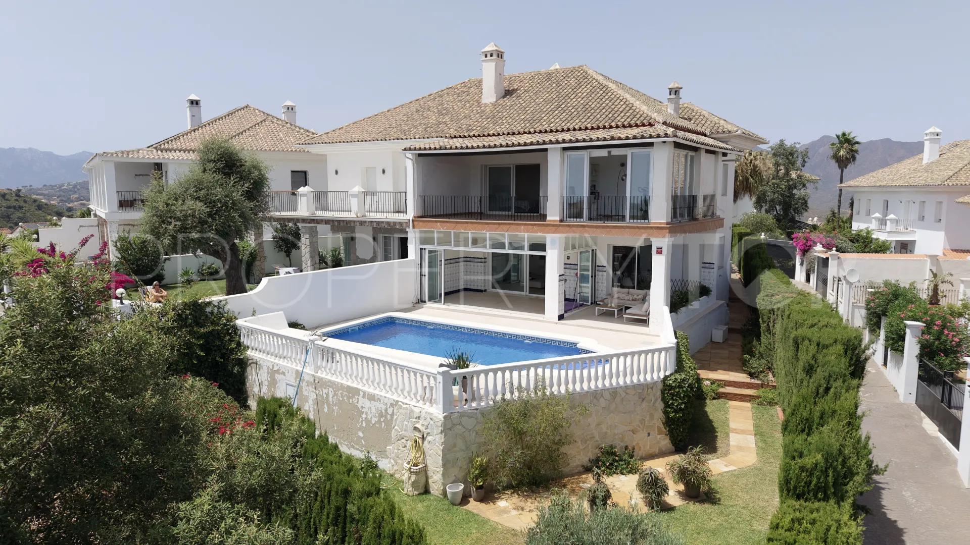 Villa for sale in Marbella East
