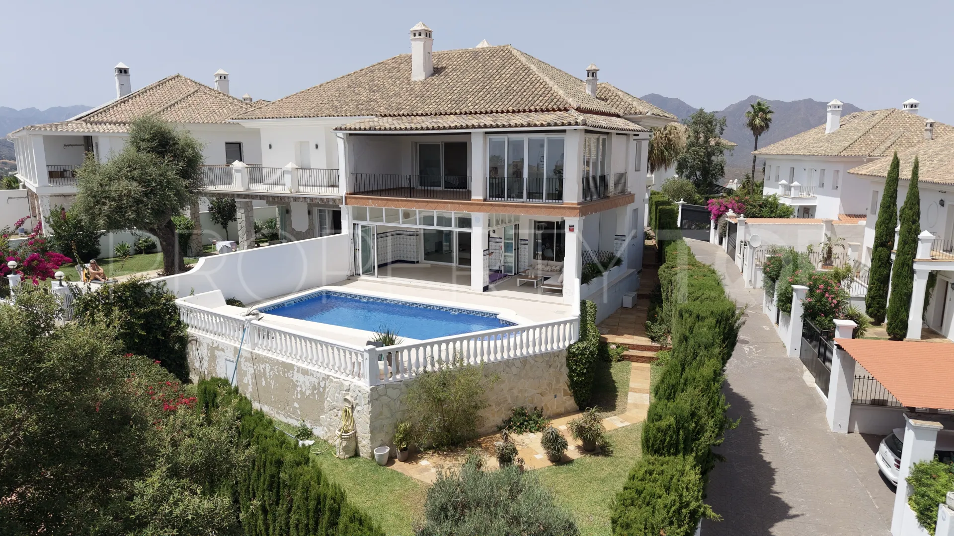 Villa for sale in Marbella East