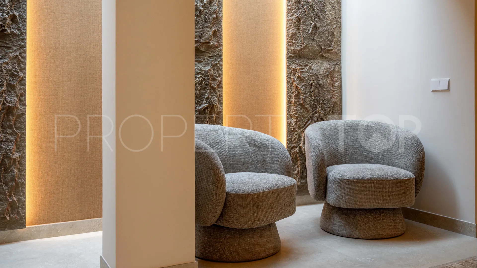 Apartamento en venta en Nueva Andalucia